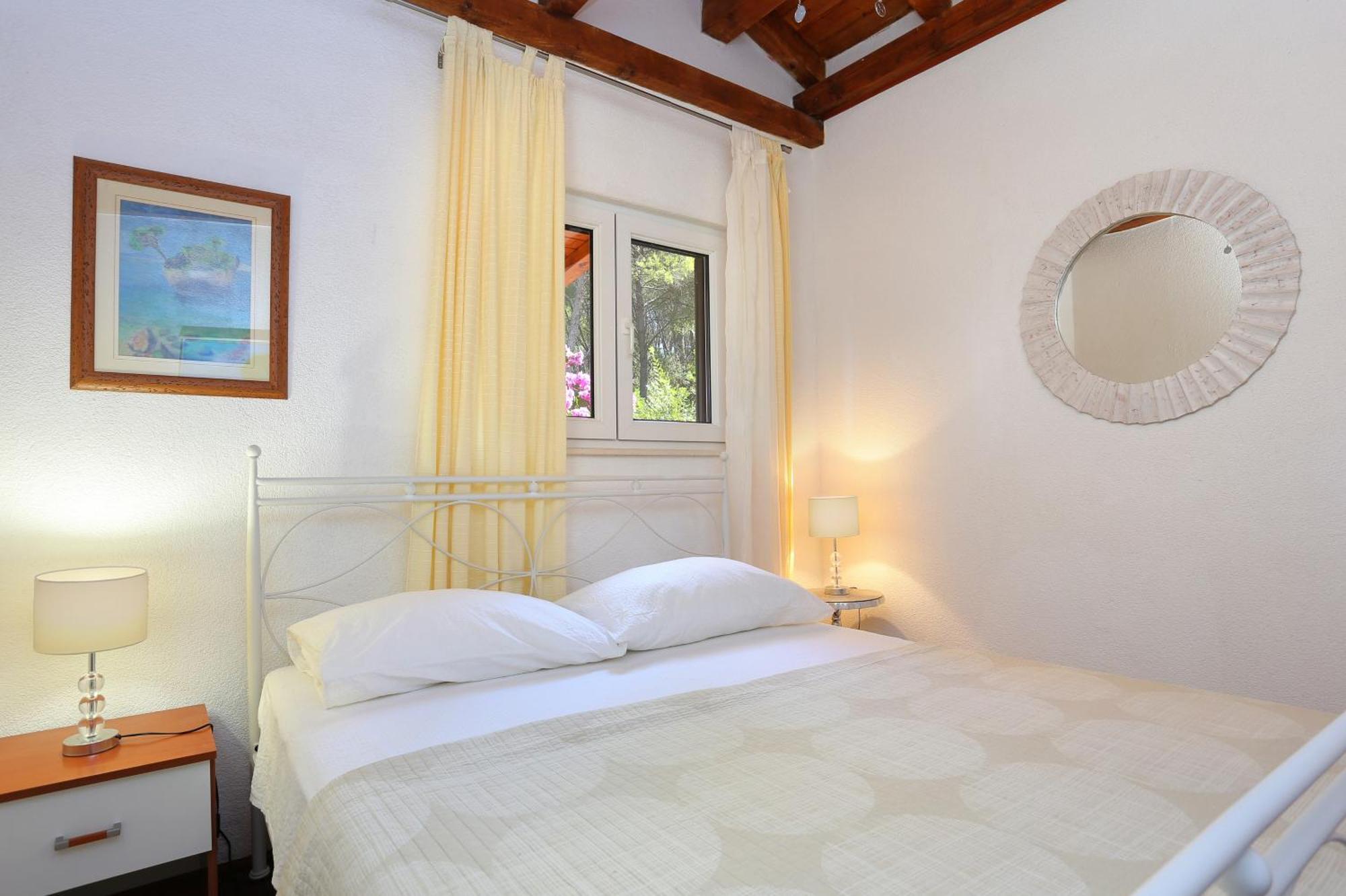 Apartments By The Sea Okrug Donji, Ciovo - 12502 Okrug Gornji Quarto foto